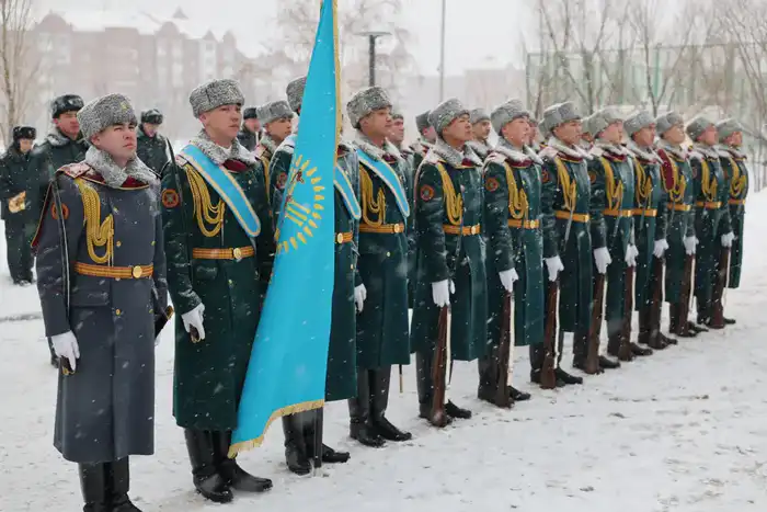 Значение 25-летия вывода казахстанского батальона для национальной идентичности и патриотизма {city2}