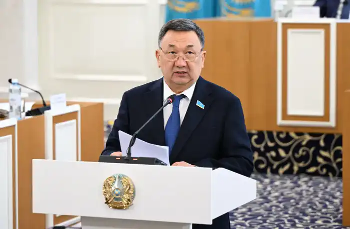 Партия «Ауыл» призывает к всенародному референдуму по новой Конституции Казахстана {city2}