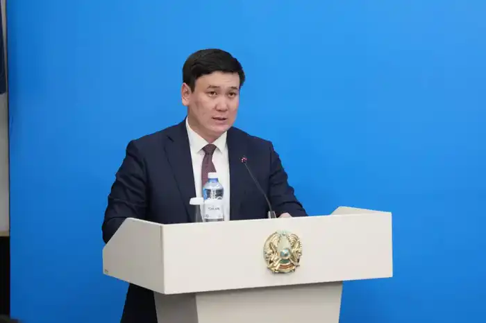 Водосбережение, ограничение посевов риса и контроль за строительством водохранилищ: Канат Бозумбаев посетил Алматинскую область (4)