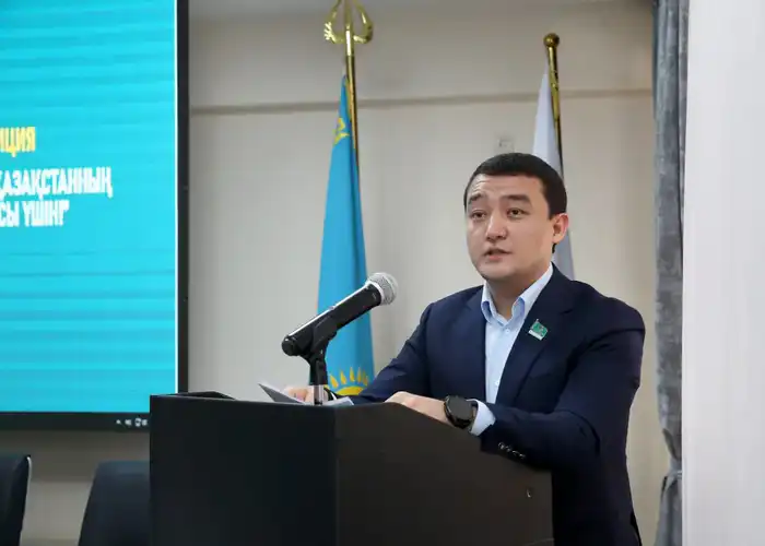 Международный диалог о конституционных изменениях в здравоохранении прошел в Алматы {city2}