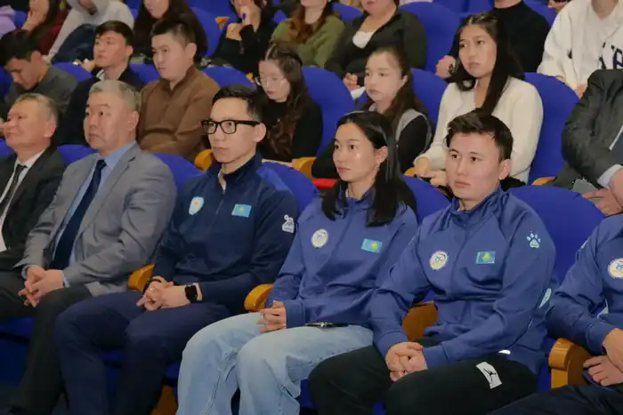 В Астане состоялась презентация фильма, рассказывающего о вреде наркотиков (7)