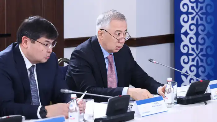 Новая Конституция: доверие бизнеса в Алматы {city2}