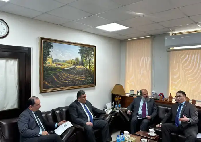 Казахстан и Пакистан: торговый мост к миллиарду долларов {city2}