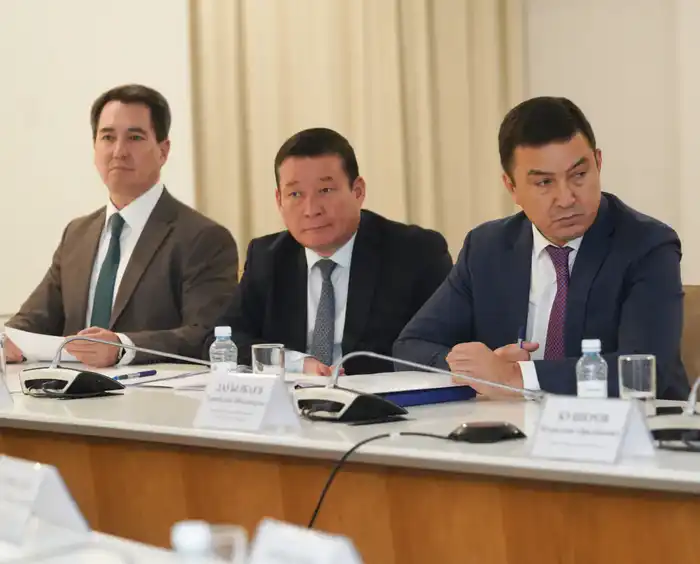 В ТУРКЕСТАНСКОЙ ОБЛАСТИ ВЕДУТСЯ ПЕРЕГОВОРЫ О СТРОИТЕЛЬСТВЕ СПОРТИВНО-ОБРАЗОВАТЕЛЬНОГО ХАБА НОВОГО ПОКОЛЕНИЯ (3)