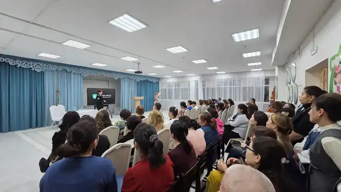 «Закон и порядок»: в Астане родителям малышей рассказали, как не попасть в ловушку мошенников (4)