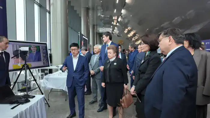 Цифровая трансформация первичной медико-санитарной помощи лекарственное обеспечение профилактика общественного здоровья {city2}