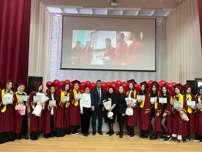 Первые выпускники экспериментальной программы получили дипломы в Актюбинском колледже сервиса (5)