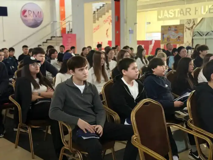 Форум в Павлодаре: новые рекомендации по борьбе с сталкингом и бытовым насилием {city2}