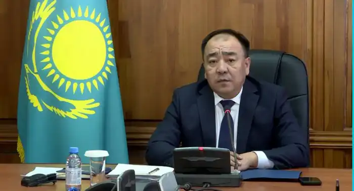 Обсуждение приоритетов государственной политики в защите прав детей на заседании комиссии по делам несовершеннолетних {city2}