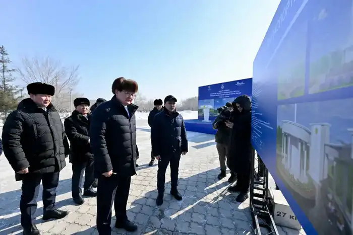 Строительство Площади государственных символов в Семее: шаг к укреплению региональной идентичности и культурного единства {city2}