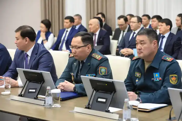 В областном акимате состоялось заседание актива по вопросам конституционной реформы (5)