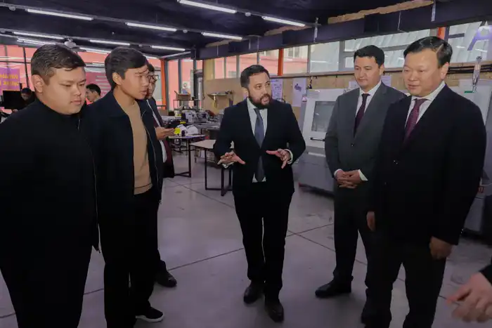 В Satbayev University обсудили создание хаба инженерных технологий (2)