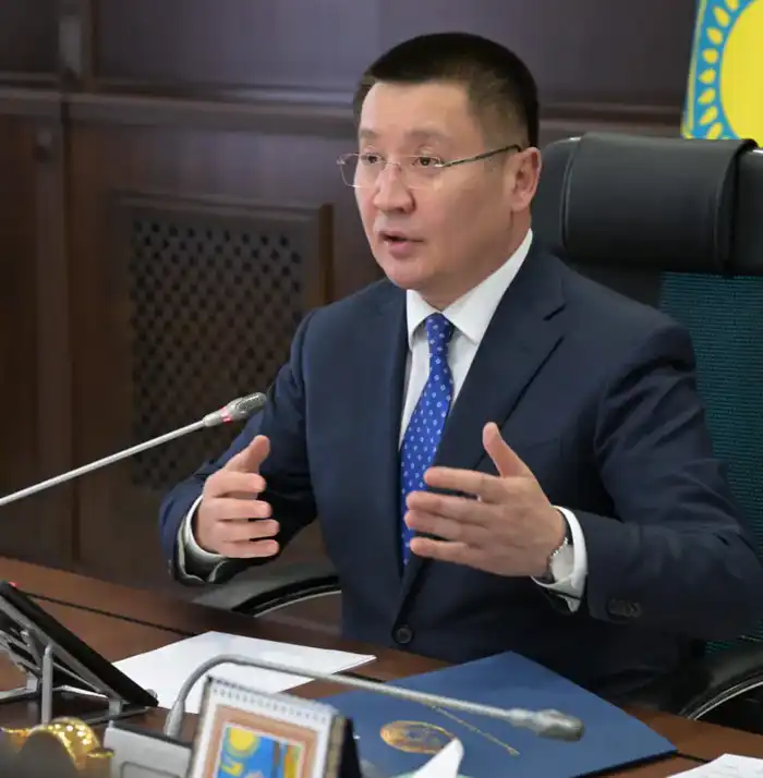 Сельскохозяйственный вальс: Аким области ведет хоровод подготовки к весенним полевым работам {city2}