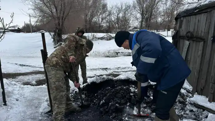 Наурзумский район: волонтёры засыпают заботой в снегах зимы {city2}