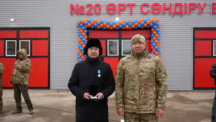 Глава МЧС открыл модернизированную пожарную часть в городе Хромтау (6)