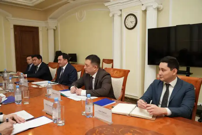 Энергетический мост: Казахстан и Сербия соединяют силы для устойчивого будущего {city2}