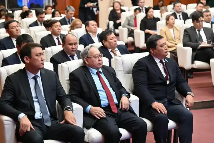 В Агентстве по делам государственной службы подведены итоги работы за 2025 год (9)