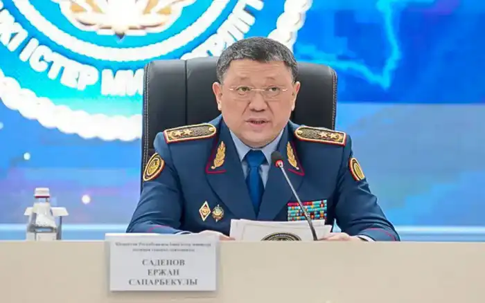 Министр внутренних дел Казахстана критикует полицию Шымкента за недостаточную эффективность в борьбе с преступностью {city2}