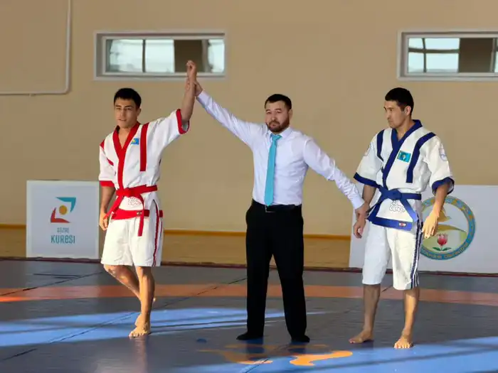 В Костанайской области прошел республиканский турнир по қазақ күресі среди спасателей МЧС, в котором участвовали 20 команд. {city2}