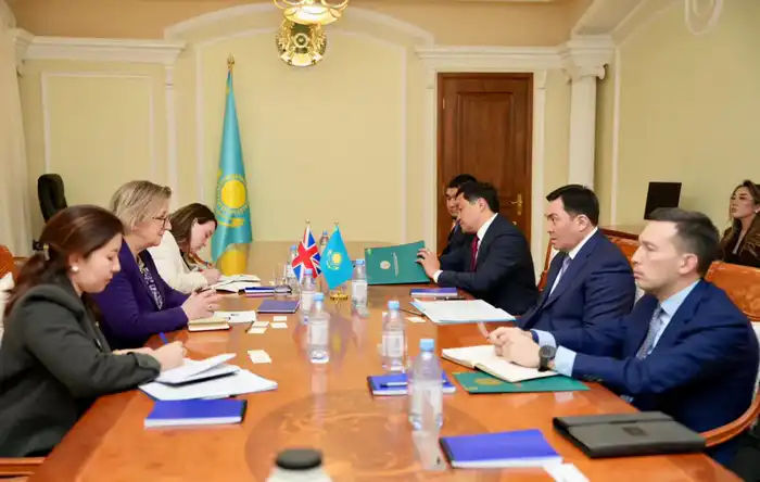 Министр энергетики Казахстана и посол Британии обсудили сотрудничество в области водородной энергетики и «умных сетей» {city2}