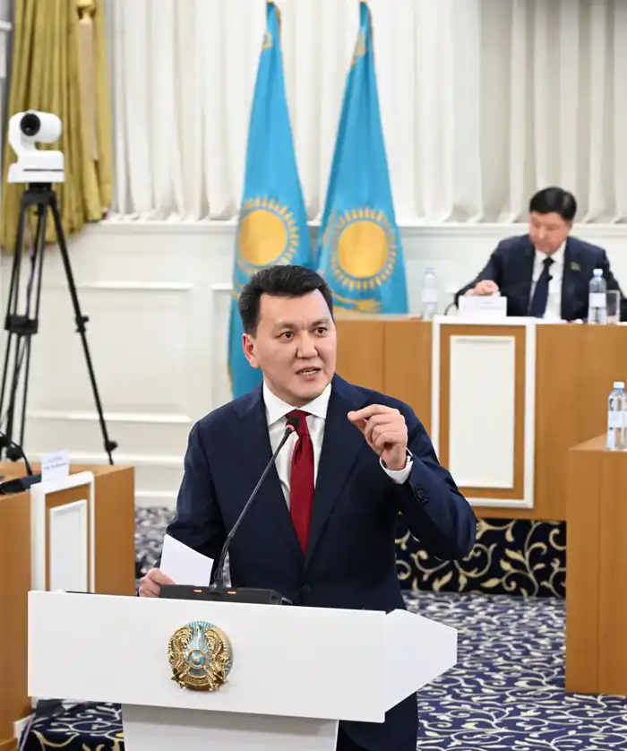 Заседание Конституционной комиссии: международные эксперты обсуждают важные реформы {city2}