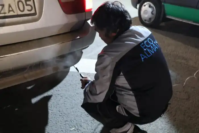 Кто следит за воздухом Алматы? Узнайте! {city2}