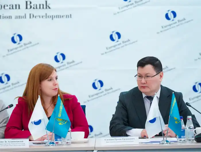 Расширение поддержки среднего бизнеса в Казахстане: новое соглашение с ЕБРР до 2030 года {city2}