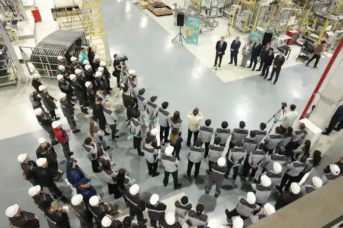 Коллектив завода Kia Qazaqstan поддерживают проект Новой Конституции (8)