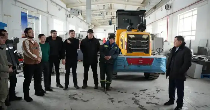 В Астане на территории Индустриального парка №1 прошла встреча для обсуждения проекта новой Конституции. {city2}