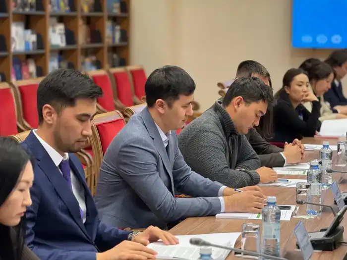 Государственные символы: правовой статус в цифровом мире? {city2}