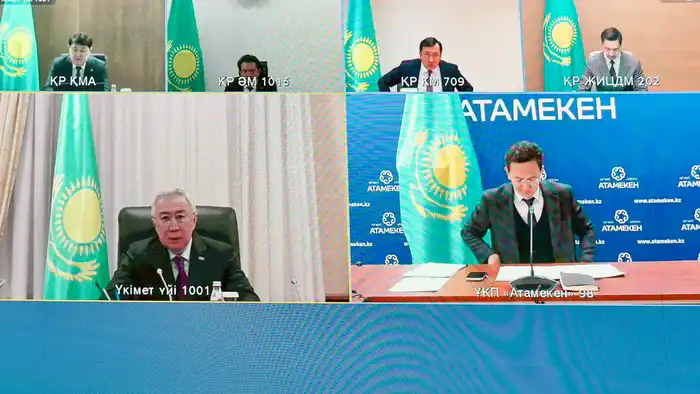 Заседание Межведомственной комиссии: обсуждение лицензирования детективов и контроля на нефтебазах {city2}