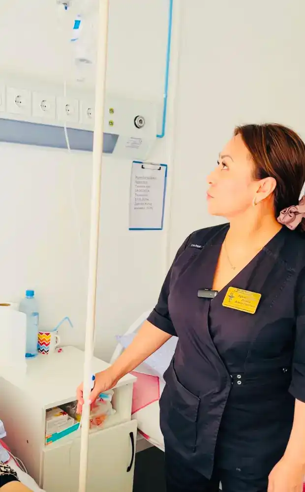 Врачи удалили гигантскую миому матки весом 3 килограмма (2)