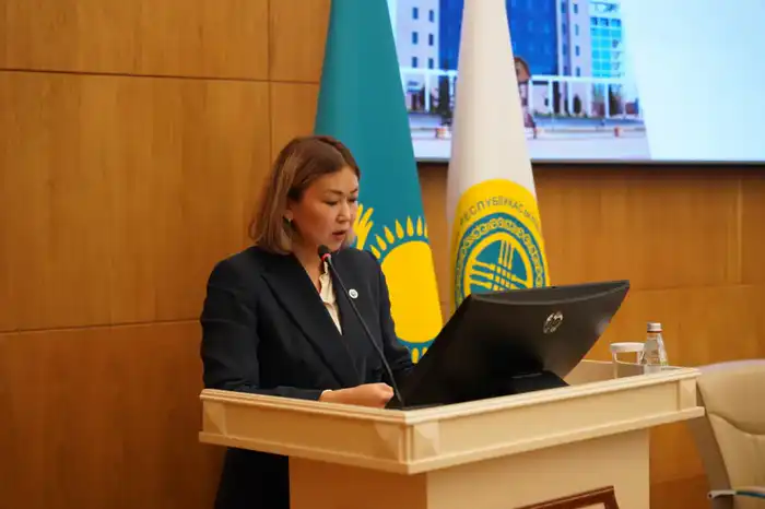 Состоялось заседание ЦКР по вопросам организации и проведения республиканского референдума (3)