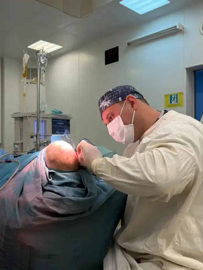 Успешное проведение сложной операции при редкой врожденной патологии у ребенка в Жамбылской области {city2}