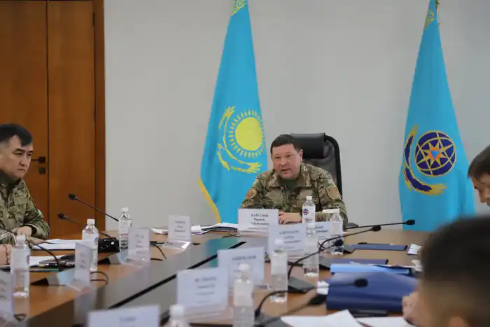 Упражнения по ликвидации паводков: готовность служб гражданской защиты под угрозой {city2}