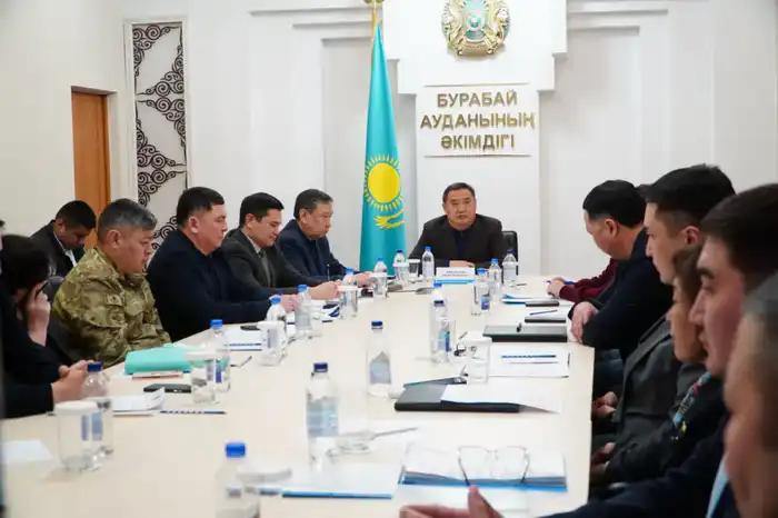 Аким области Марат Ахметжанов провел выездное заседание оперативного штаба (3)