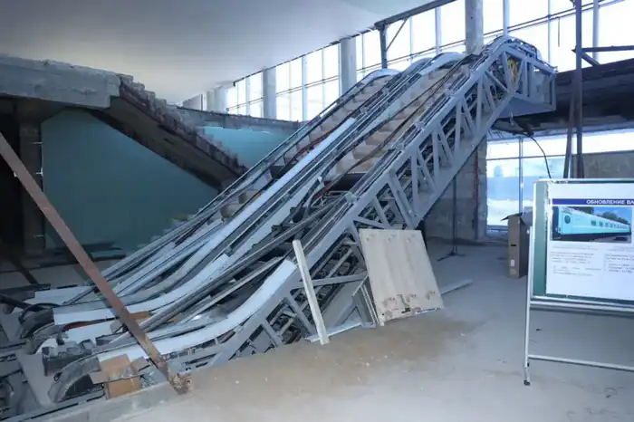 Ход работ по реконструкции здания железнодорожного вокзала (7)