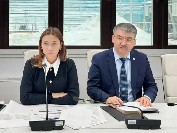 Айдарбек Сапаров провел личный прием граждан (2)