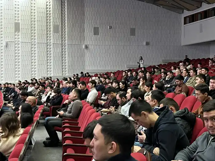 Астана обсуждает Генплан до 2035 года {city2}