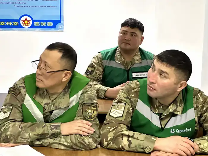 В Гвардейском гарнизоне сержанты изучают современные методы ведения боевых действий (5)