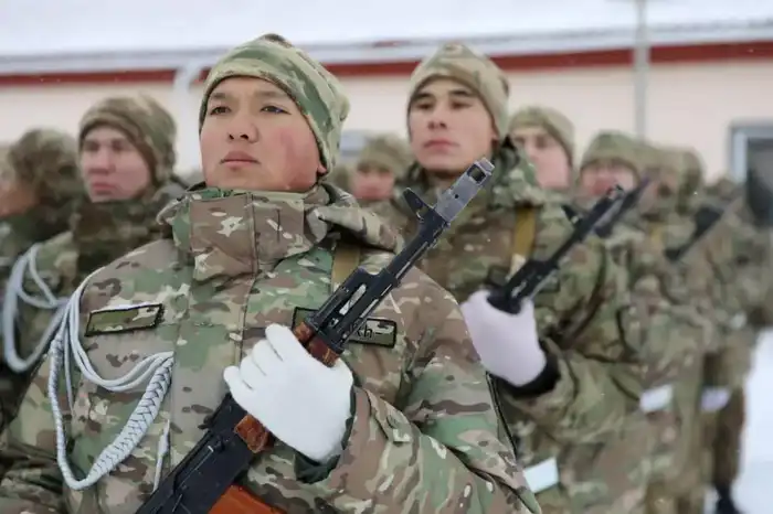 Не попадайтесь на удочку: армия не для мошенников! {city2}