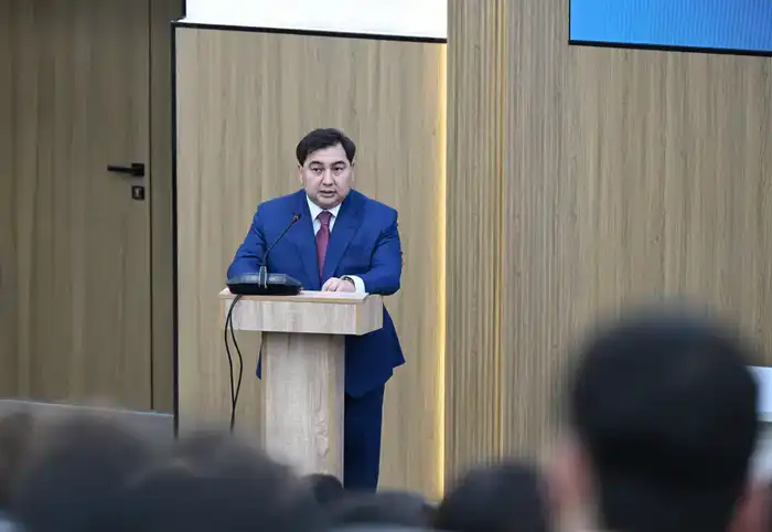 Председатель Агентства Дархан Жазықбай встретился со студенческой молодёжью (5)