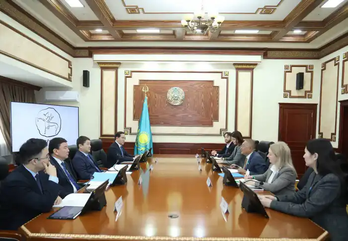 Обсуждение вопросов благополучия детей и молодежи в Казахстане: встреча Нурдаулета Килыбая с представителем UNICEF {city2}