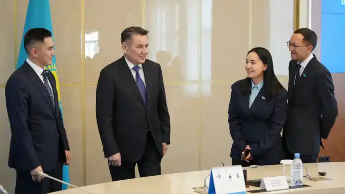 В ВКО 2000 молодых людей получат работу {city2}