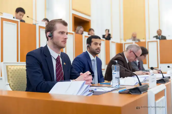 Реформа или выбор: Казахстан готов к переменам? {city2}