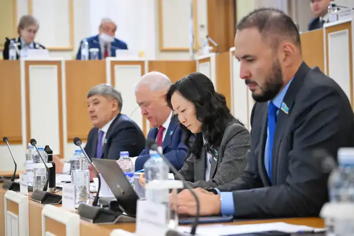 Состоялось очередное заседание Комиссии по конституционной реформе (4)