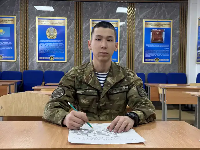 Матрос морской пехоты Бакдаулет Куздибаев создает картины о героях Казахстана, вдохновляя будущие поколения {city2}
