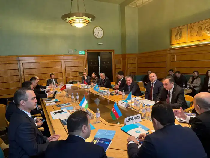 Женева: Казахстан презентовал цифровизацию транзита {city2}