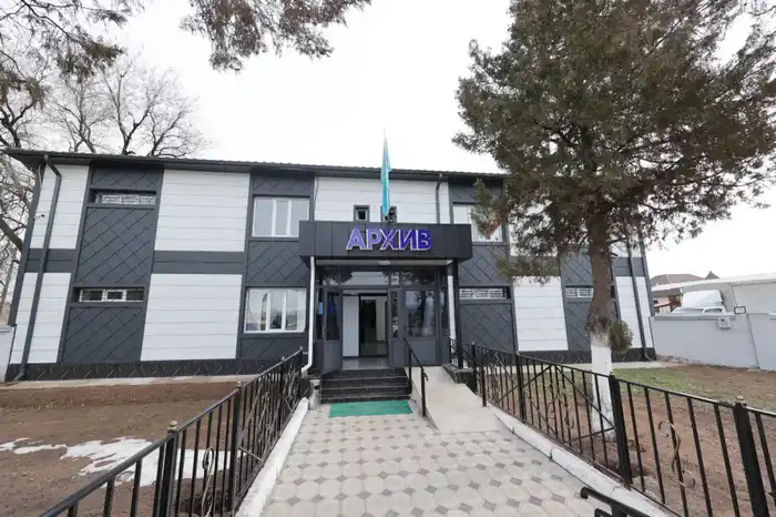 Рабочая поездка акима Жамбылской области в Меркенский район: улучшение общественной безопасности и развитие инфраструктуры {city2}