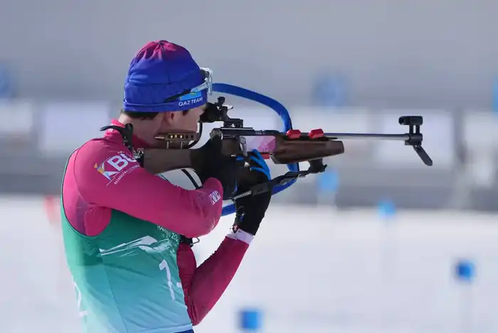 Снежные тропы к успеху: Киреев и Дюсенов в спринте на Олимпиаде {city2}